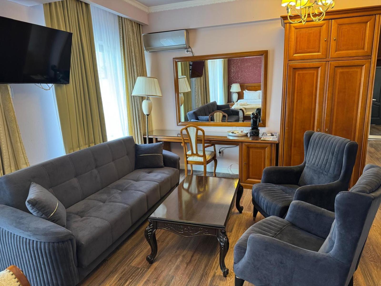 Hotel Hego (Adults Only) Hunedoara Exterior foto